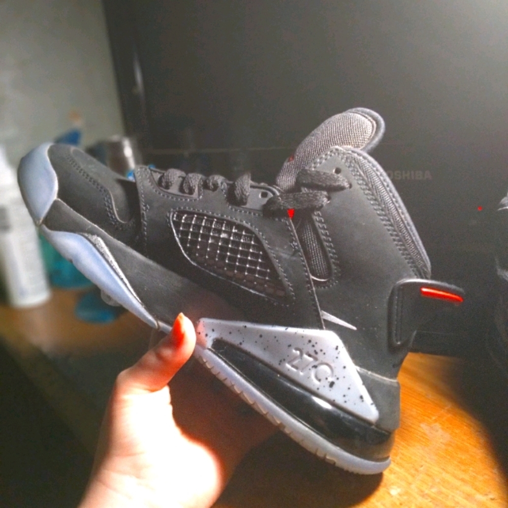 Jordan mars 270